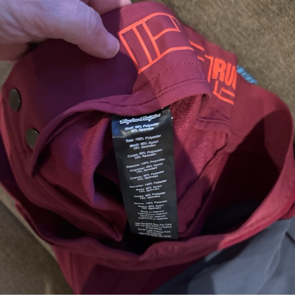 Troy Lee Designs Shorts Womens S Berry 12" Cycling Lilium Ruckus NWOT - Picture 3 of 5